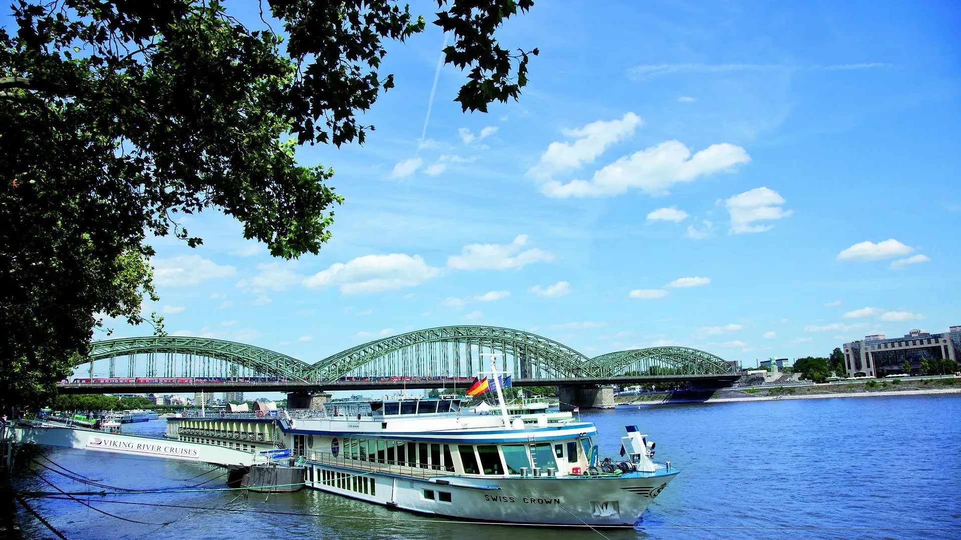 Hotel Crossgates Hotelship 3 Star - Messe - Duesseldorf